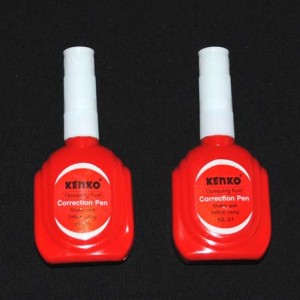 

Tip Ex Cair Kenko Ke-01/ Correction Pen