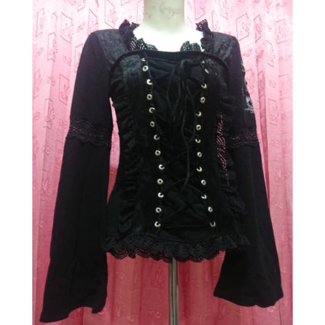 [BOOKED BY NIW] GOTHIC STYLE TOP/BLOUSE/ T SHIRT BY OZZ ON JAPAN