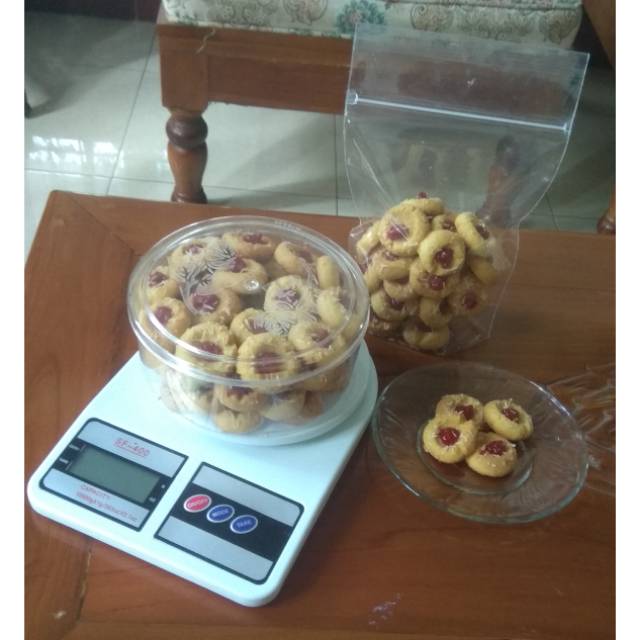 

Cookies Thumbprint Guava Kue Kering