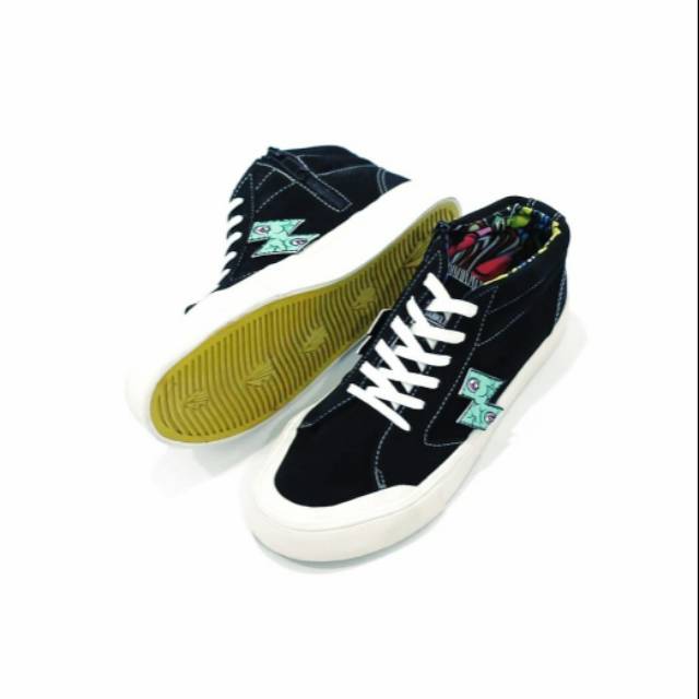 Sepatu saint barkley x Muklay x hornycupcakes