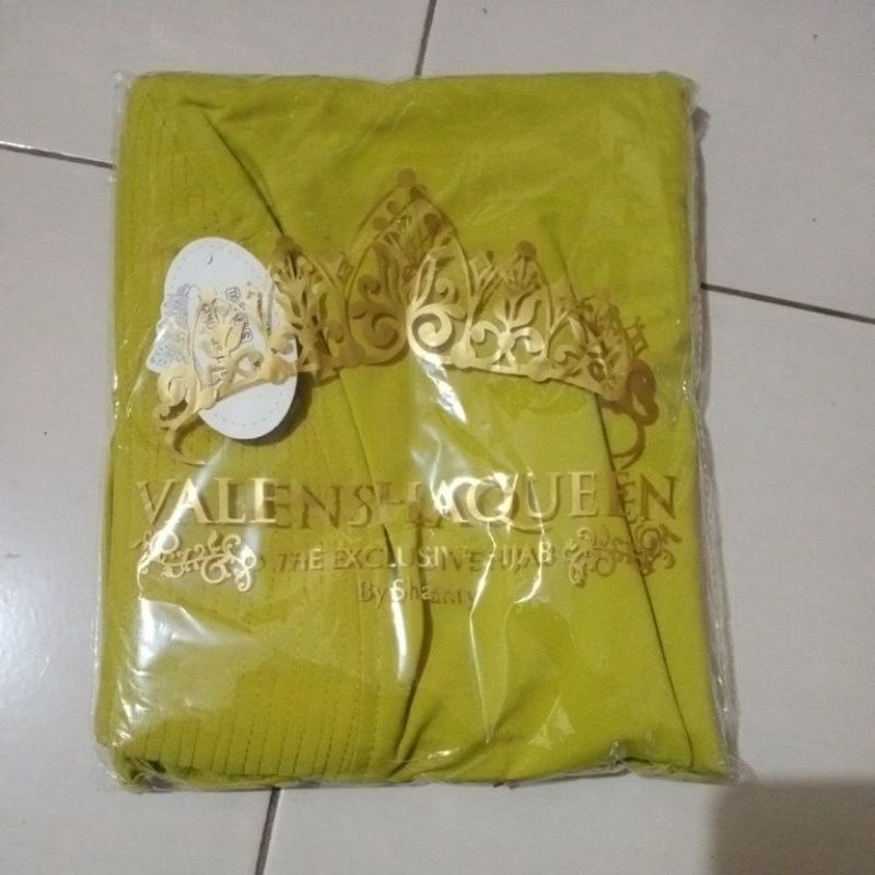KHIMAR JERSEY JUMBO V KHIMAR SYARI SIZE L VALENSHAQUEEN VALENSHA QUEEN GROSIRJILBAB-Lemon
