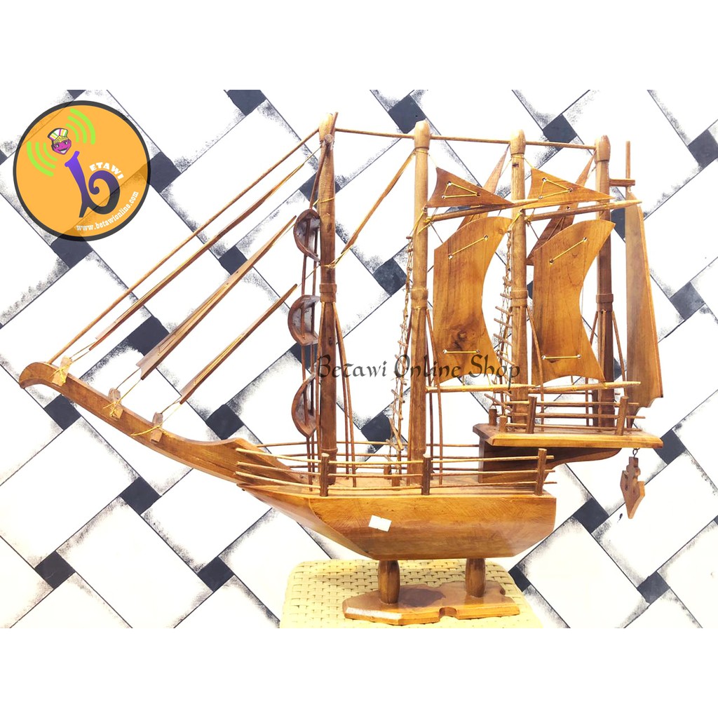 Miniatur Perahu Pinishi Kayu Jati Jumbo