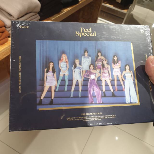 Jual TWICE FEEL SPECIAL ALBUM (B.VER) | Shopee Indonesia