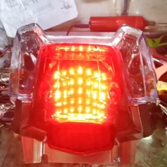 stoplamp lampu stop running  Vario techno 110 karbu, led running 8 mode