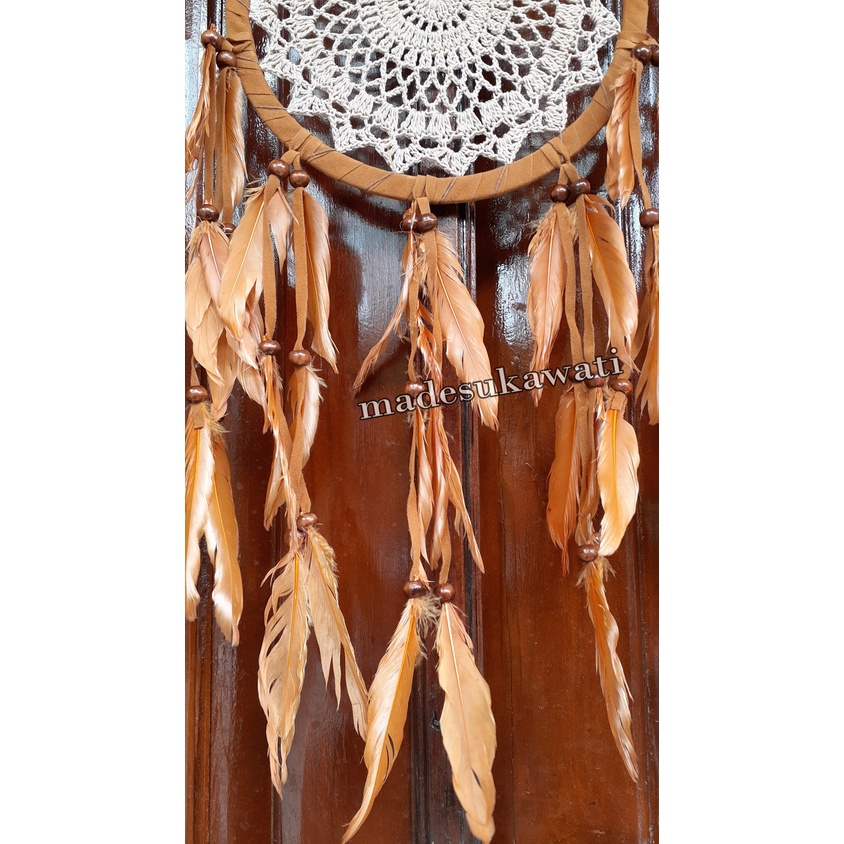Dream catcher sulam diameter 17cm panjang 58cm dekorasi gantungan hiasan bulu ayam