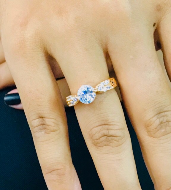 Cincin wanita / cincin replika berlian / cincin permata replika berlian / cincin lapis emas / cincin