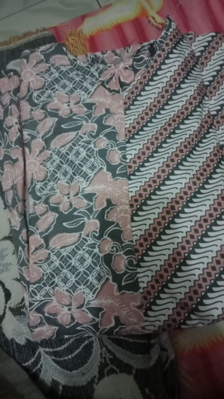 Atasan Blus Batik Wanita Modern Halus Kombinasipolos