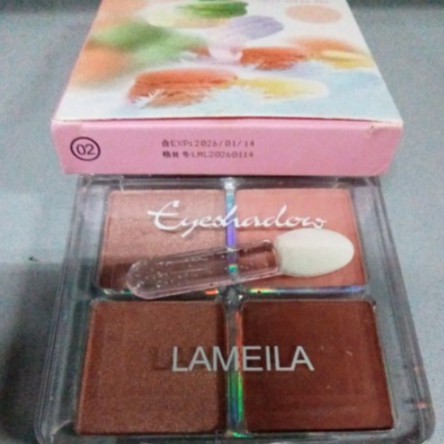 LAMEILA 4 Color Avocado Eyeshadow Disk Matte / Shimmer Fruit Eyes DJ 3049