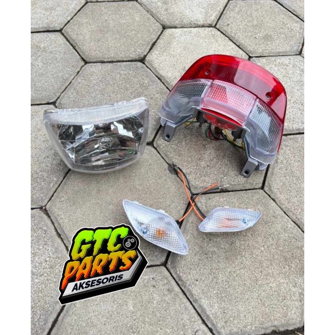 body motor fiz r.. (COD) bayar di tempat LAMPU SETT FIZ R FIZR POSWAN LAMPU DEPAN BELAKANG SEIN DAN 