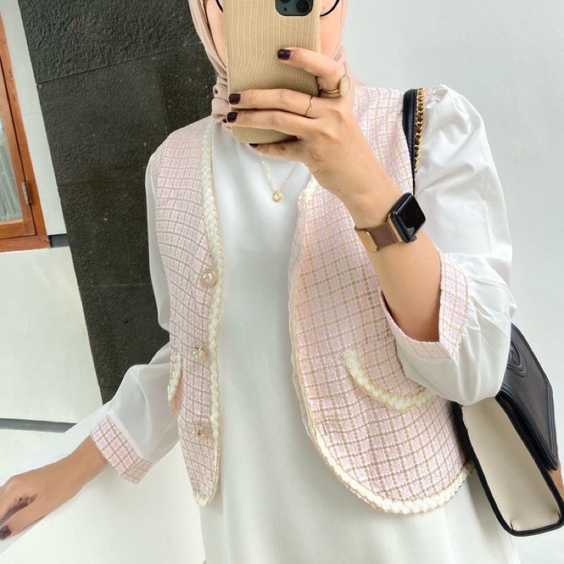 Queeny Cardy by Outfix