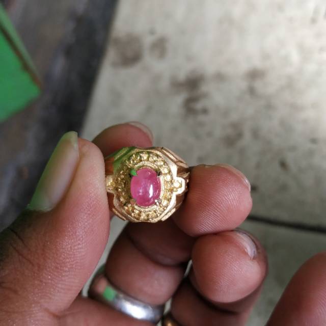 BATU PERMATA RUBY