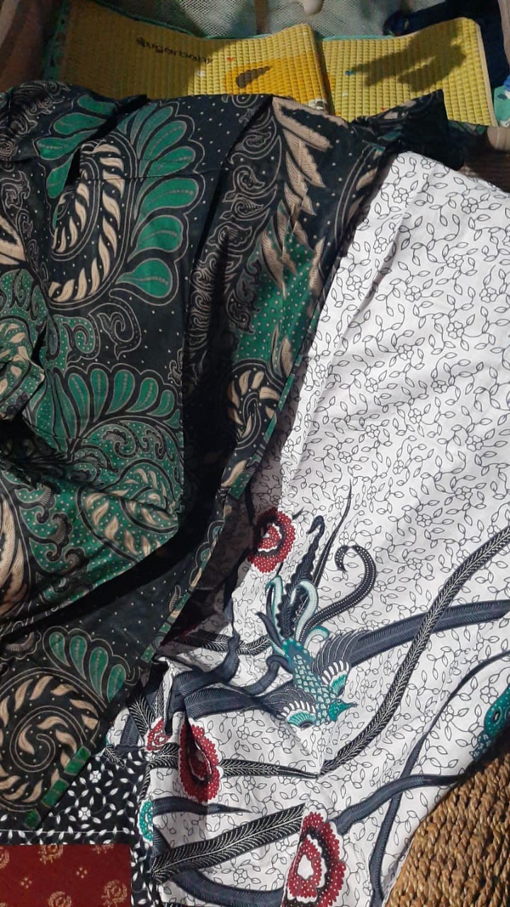 Tunik Batik Wanita Lengan Serut M L Xl