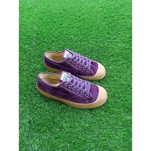 sepatu novesta x hicker delic