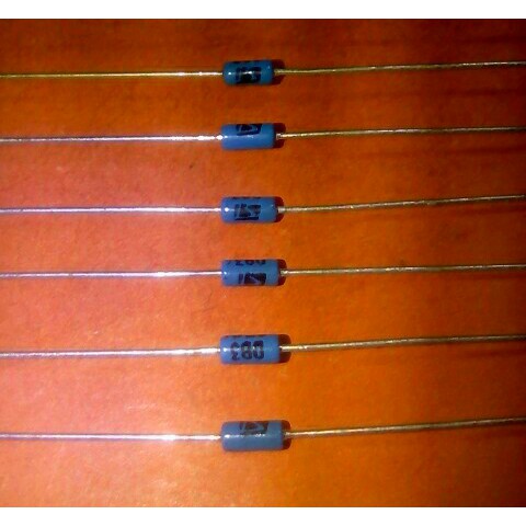 DIAC dioda DB3 DB-3 DO-35