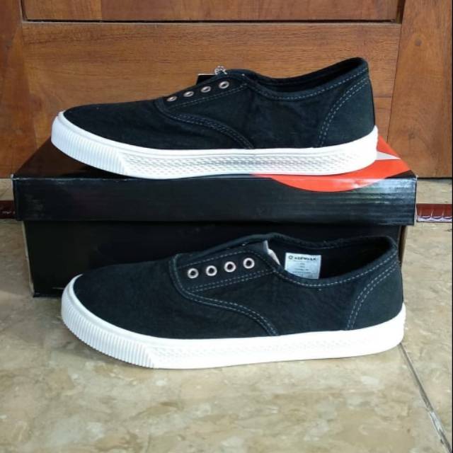 AIRWALK MEN SLIP ON ORIGINAL STORE