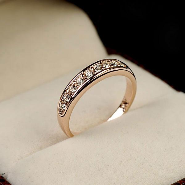 Tk Cincin Lapis Rose Gold 18k Hias Kristal Gaya Klasikelegan Untuk Pengantin Wanita