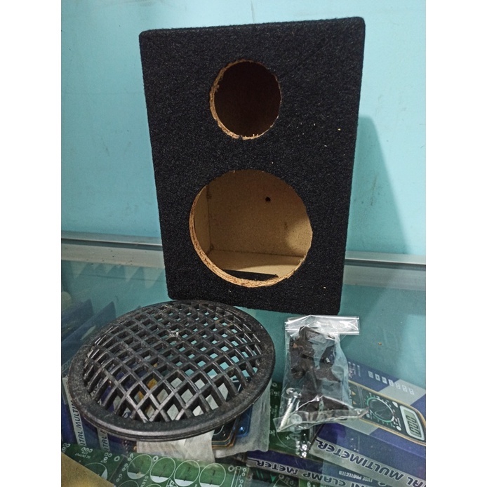 BOX SPEAKER 4 INCH TEBAL karpet PLUS GRILL BAUT