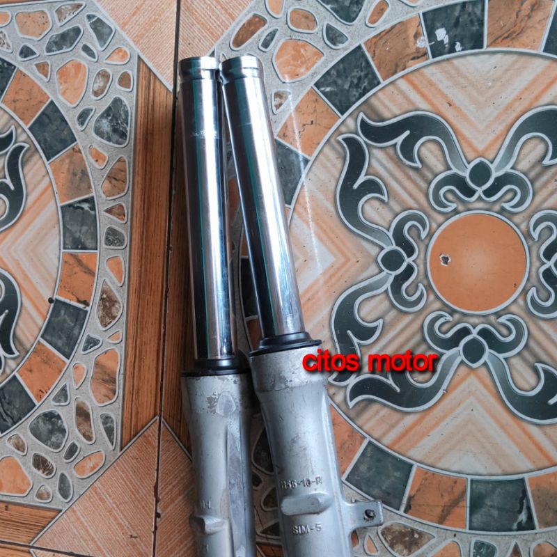 shockbreaker depan suzuki Shogun R 110 pala kecil Shogun lancip
