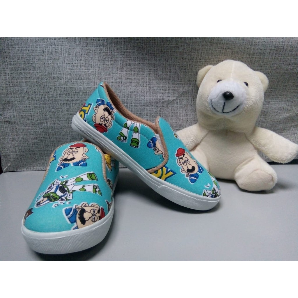 Sepatu Anak Slip On Motif Kartun Toy Story