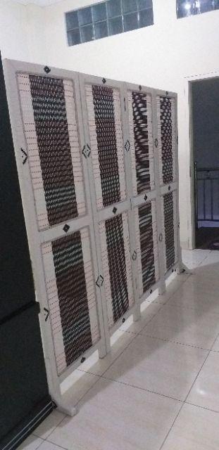 Partisi 4 Pintu Rotan Sintetis