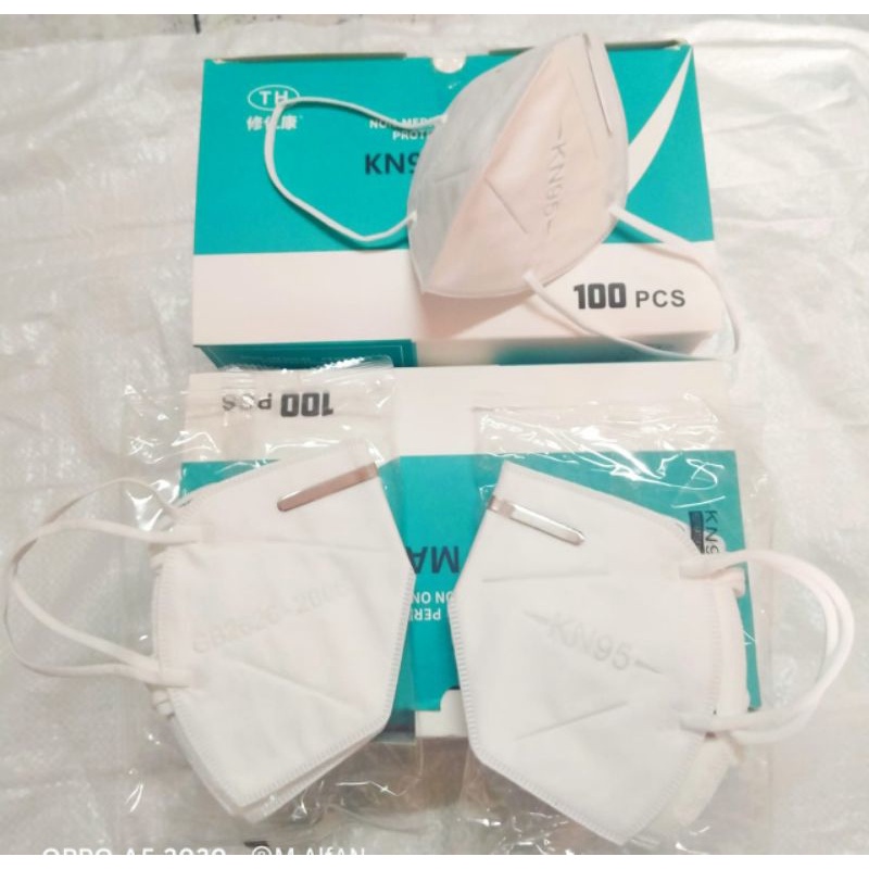 Face Mask Dcukbill Masker KN 95 Kawat per Box isi 100pcs