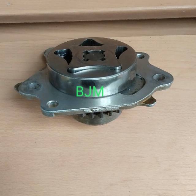 Pompa oli toyota avanza