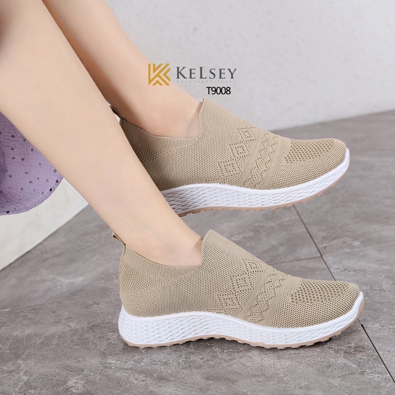 Kelsey Sepatu Flyknit Shoes wanita T9008