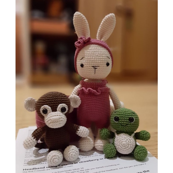 Boneka Rajut Amigurumi benang katun bali asli type Rabbit 27cm