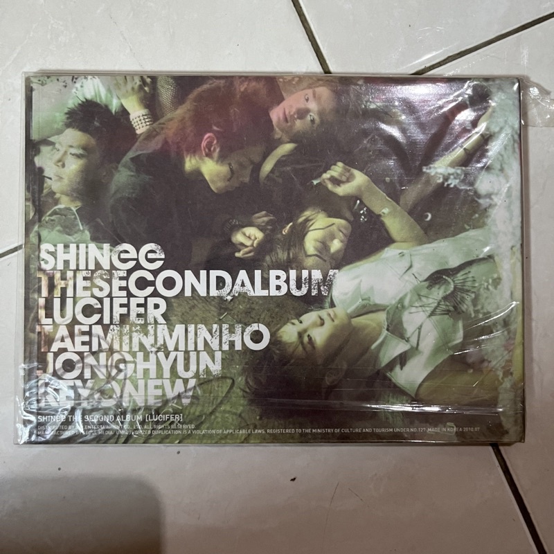 album shinee lucifer