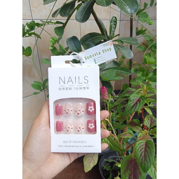 fake nails || kuku palsu 24pcs free lem cair + kikir kuku