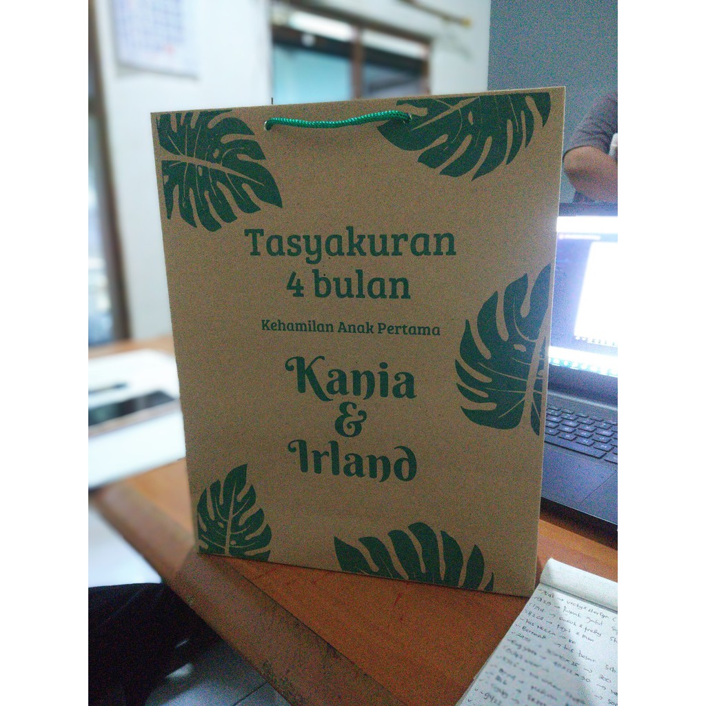 

PAPERBAG SABLON JUMBO uk P30xL10xT40 cm