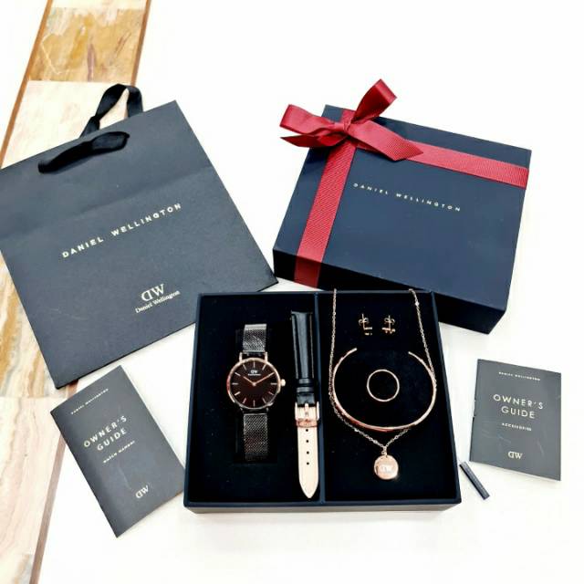 jam tangan DW BOX + paper bag dan tali tambahan