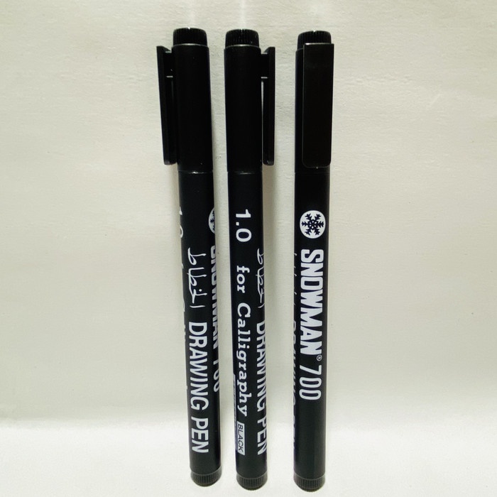 

Pendrawing- Drawing Pen Snowman Calligraphy 1.0 No.Ft 700 ( Hitam ) / 1 Box I2 Pcs -Drawing-Pen.