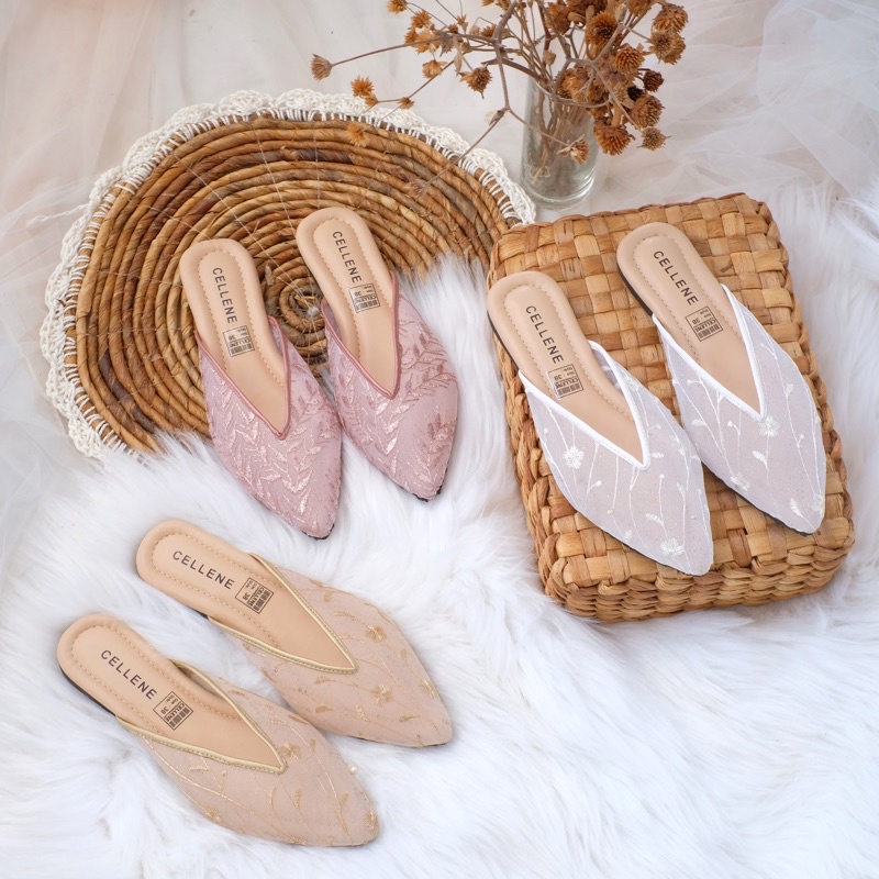 [CELLENE] Vive Lace Flat Shoes