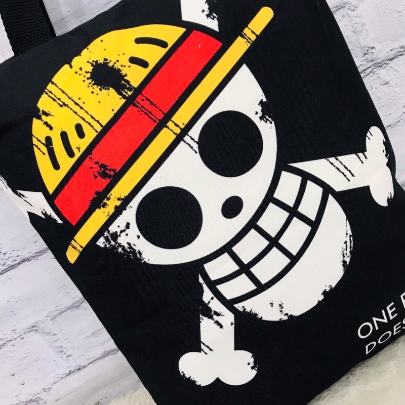 Totebag Premium One Piece Black Tas Anime