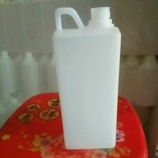 Jerigen Botol Plastik 1 Liter / 1000 ML