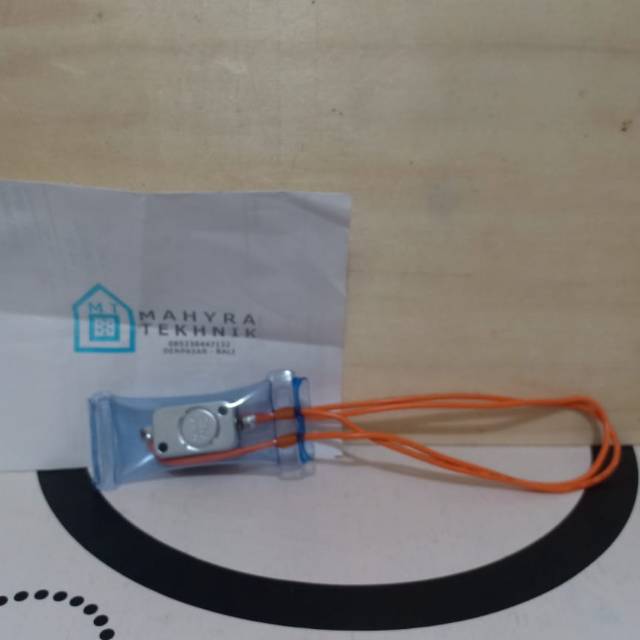 fius dingin kulkas 2 pintu orange