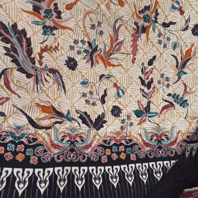 kain batik meteran batik halus tradisional by jocelyn DORA