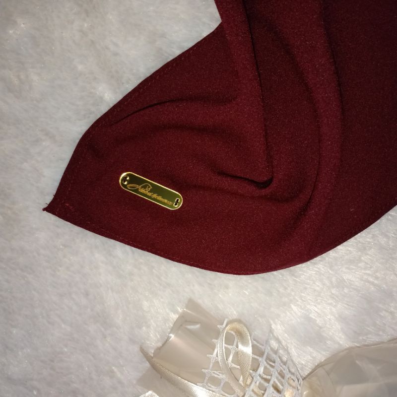 AKHWAT COLLECTIONS | PASHMINA DIAMOND CREPE ITALIANO 200X70 CM | FREE GIFT | JUMBO | PASHMINA VIRAL-Maroon