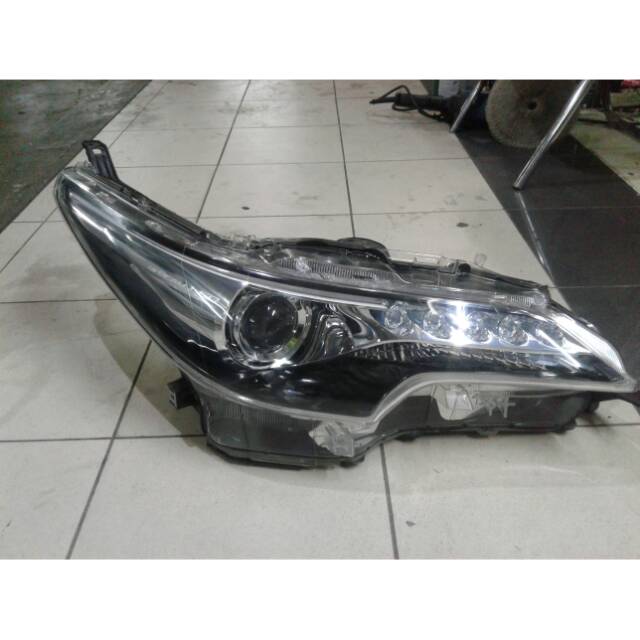 Head lamp fortuner vrz lampu depan toyota fortuner vrz origial