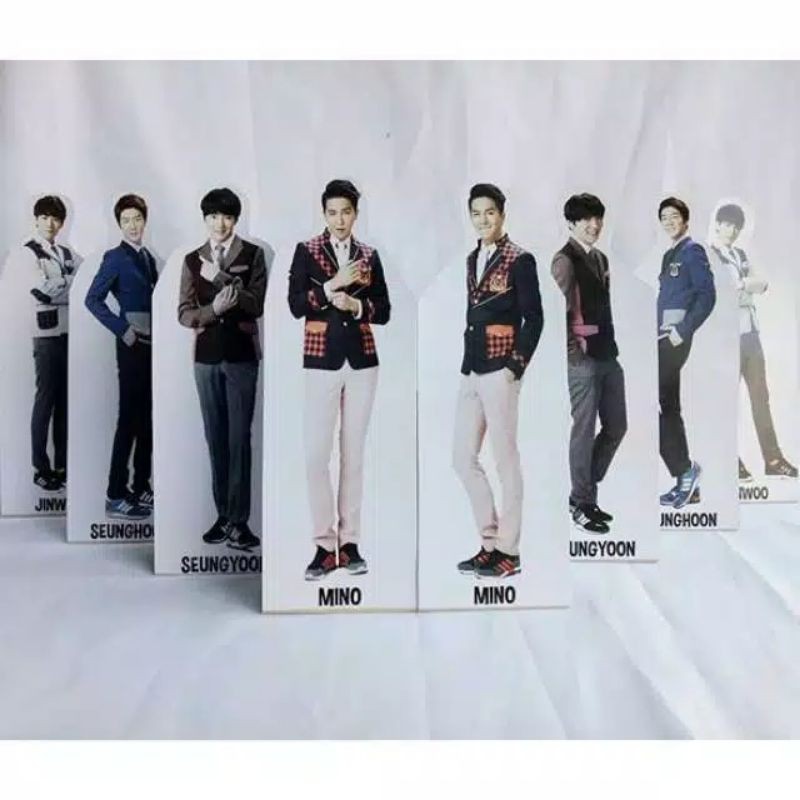 standee paper Winner