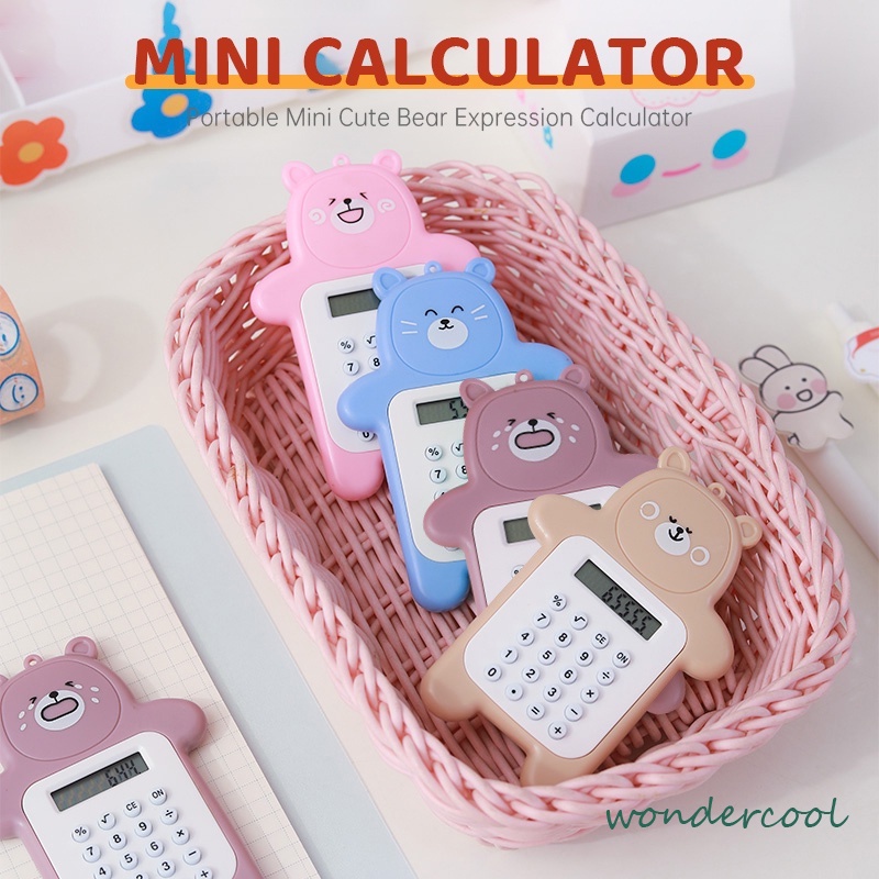 Kalkulator 8 Digit Mini Portable Motif Beruang Calculator Travel Tombol Karet / Creative Bear calculator Slim Palm Mini Student Pocket Computer Sekolah Stationary Import Warna Unik-Won