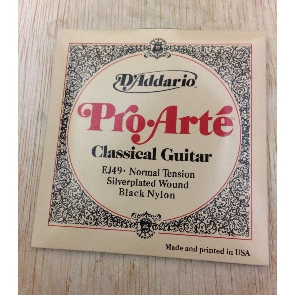 Senar Gitar Daddario Nylon Black