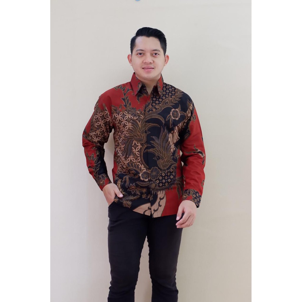 Atasan MODERN Kresna KEMEJA BAJU BATIK PRIA SOLO LENGAN PANJANG FULL FURING KATUN HALUS RANAJAYA KAPAL KANDAS ARGAWIBAWA  NAGA MERAH  WAHYU TUMURUN AFANDI OPO PINK CAKRA BUANA MAHOGRA AROMA KOPI DAUN RANTAI UWER UNGU ANGGA JAYA SAWUNG SAR SEKAR PEKEN