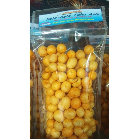 

Bola - Bola Tahu Asin / Kerupuk Bola Asin 250 gram