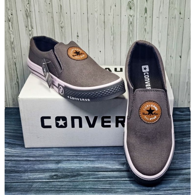 Sepatu pria slip on canvas terbaru/sneaker pria kasual sport size 36-43