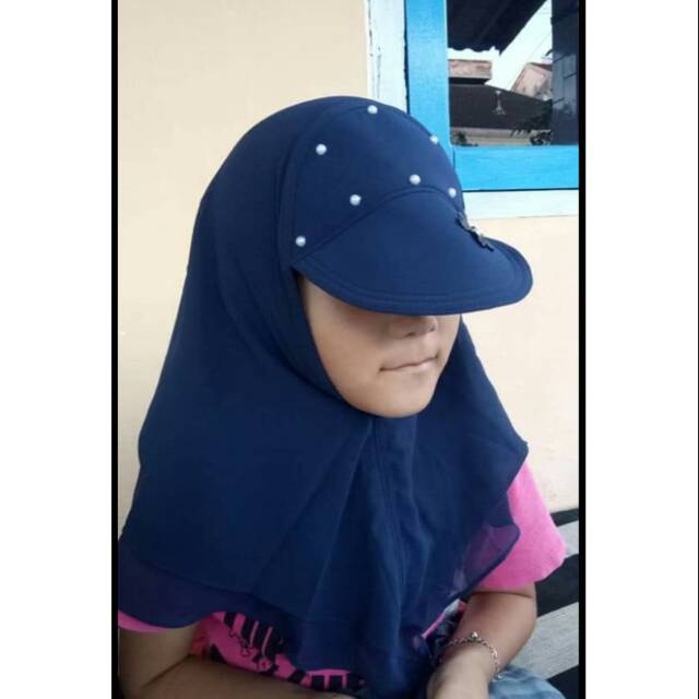 Jilbab topi anak