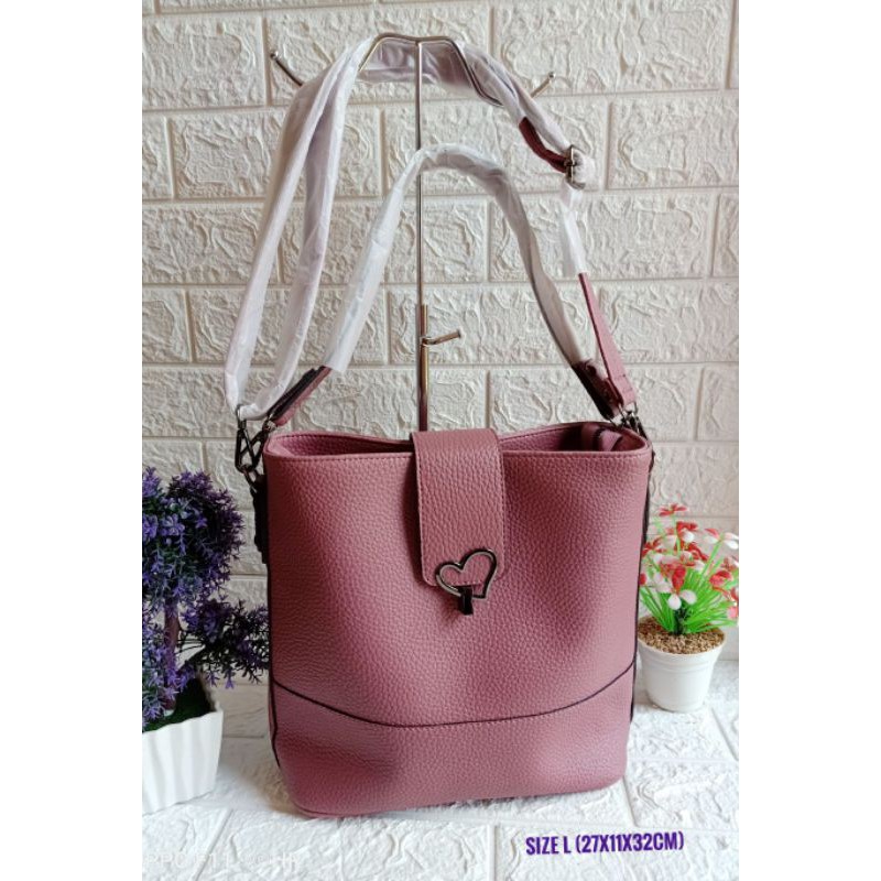 Tas Import Wanita terbaru ada gesper depan Import Premium Big size terlaris