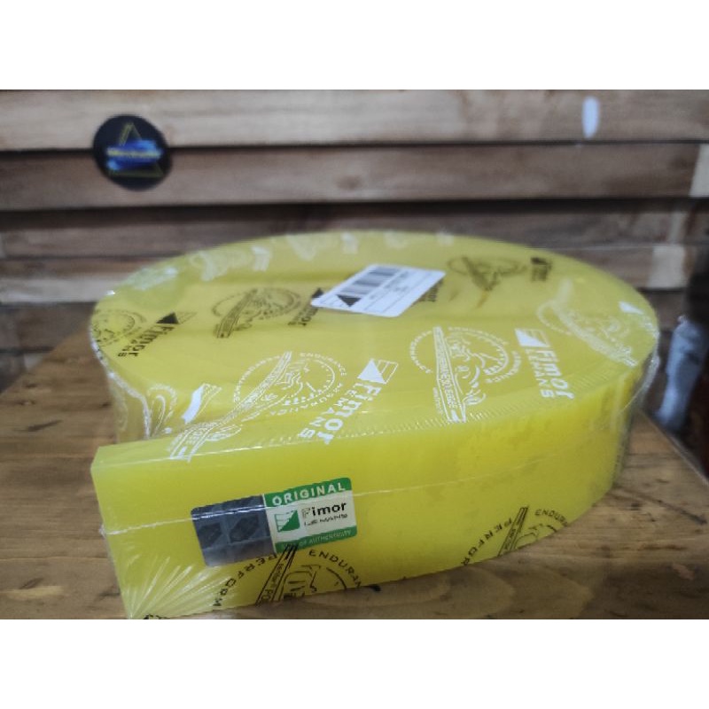 

Karet Rakel Sablon Plastisol Kuning kotak/papak 9mm 85a