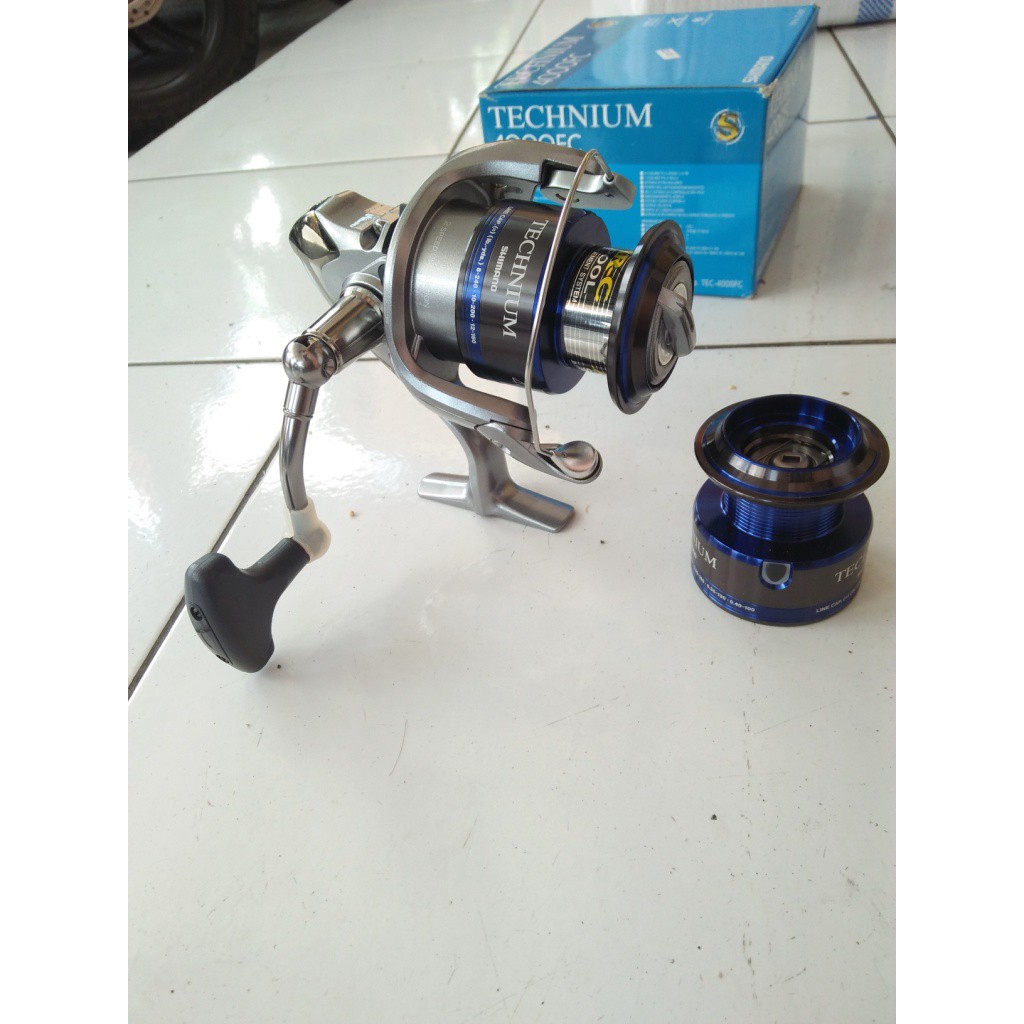 Reel Pancing Shimano Technium 4000FC Drag 5 Kg Reel 4000